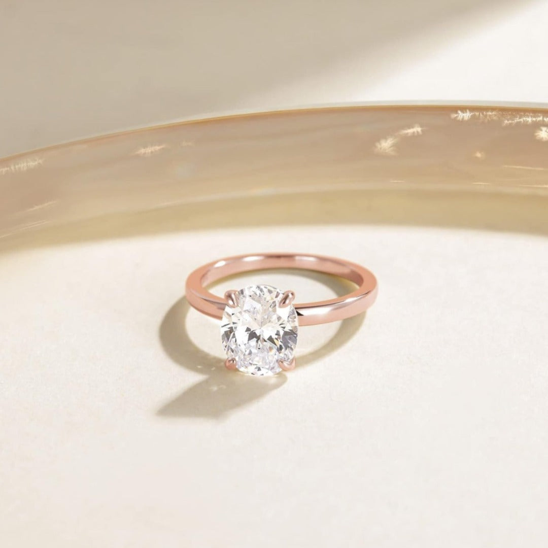 Engagement Ring Oval Cut Solitaire