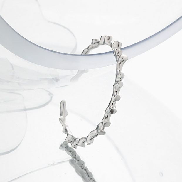 Lava Solid 925S Silver Bangle