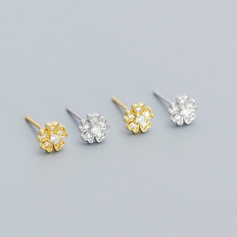 Shimmer Studs