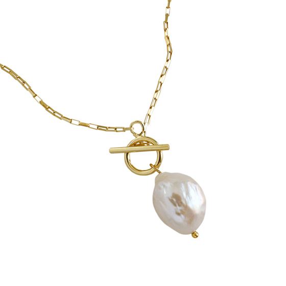 Timeless Pearl Necklace