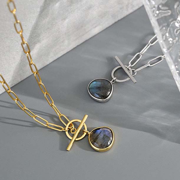 Luna Necklace