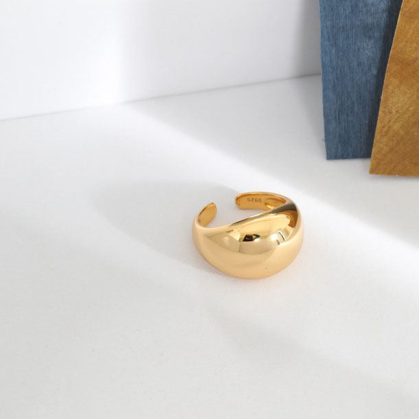 Victoria 18K Gold Ring