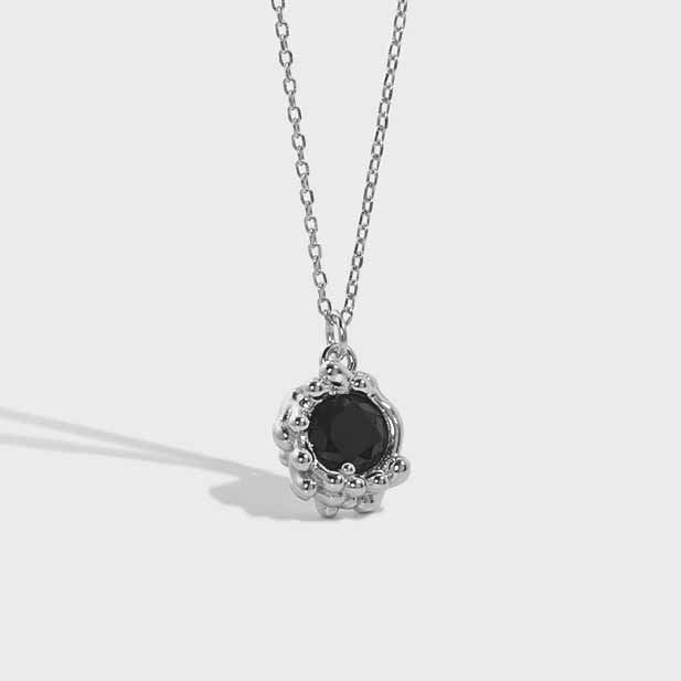 Lady Black Silver Necklace